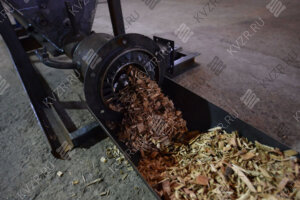 Подача топлива в котел на щепе и опилках